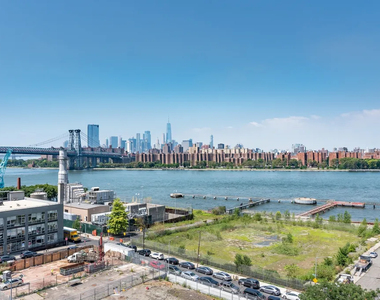 187 Kent Avenue - Photo Thumbnail 7