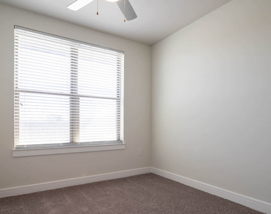 5406 Middle Fiskville Rd - Photo Thumbnail 22