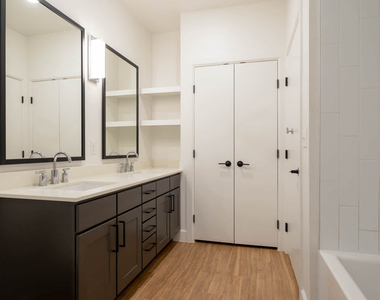 1401 Art Dilly Dr. - Photo Thumbnail 13