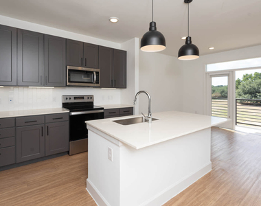 1401 Art Dilly Dr. - Photo Thumbnail 50