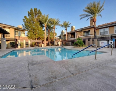 656 Peachy Canyon Circle - Photo Thumbnail 28