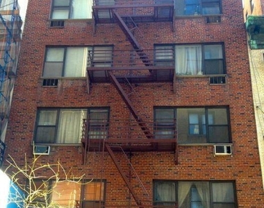 East 27th Street, Unit 4c - Photo Thumbnail 0