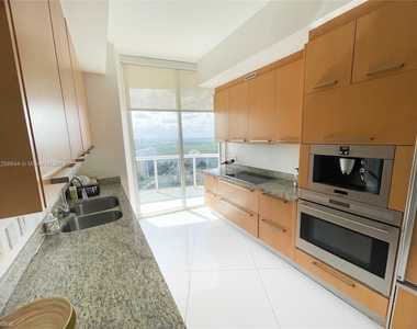 15901 Collins Ave Apt 1505 - Photo Thumbnail 2