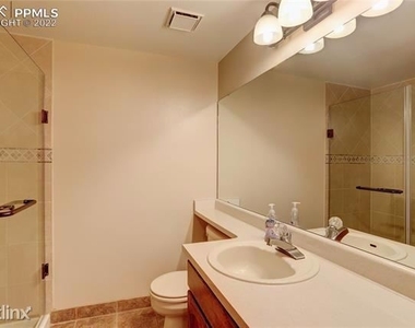 4025r Zurich Drive - Photo Thumbnail 35