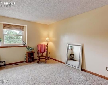 4025r Zurich Drive - Photo Thumbnail 20