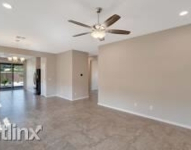 8600r N Genoa Court - Photo Thumbnail 2