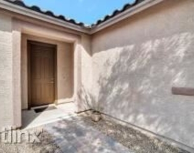 8600r N Genoa Court - Photo Thumbnail 1