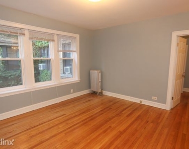 4224 N. Clark, Unit 1 - Photo Thumbnail 10