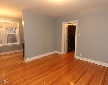 4224 N. Clark, Unit 2 - Photo Thumbnail 7