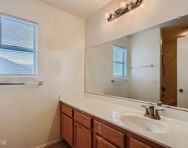 35945 Velazquez Drive Unit - Photo Thumbnail 15