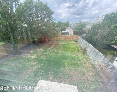 17212 Hamilton Point Cir - Photo Thumbnail 17