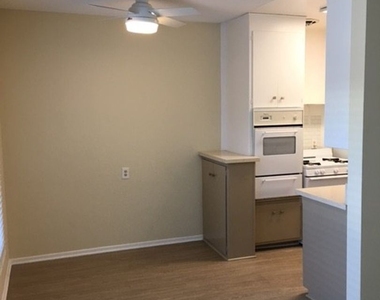 1101 E Ocean Blvd Unit #25 - Photo Thumbnail 3