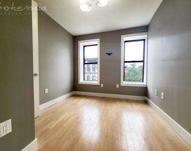 304 West 151st Street - Photo Thumbnail 6