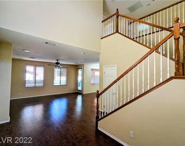 8368 South Pioneer Way - Photo Thumbnail 23