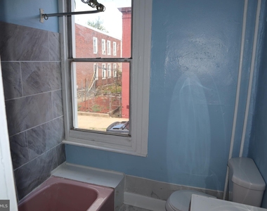 5617 Spruce Street - Photo Thumbnail 7