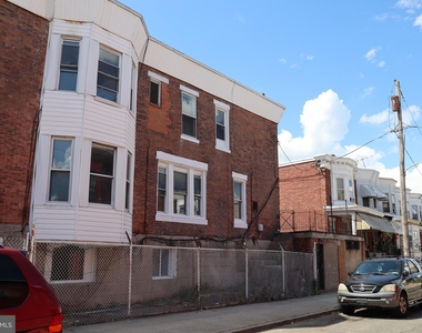 5617 Spruce Street - Photo Thumbnail 14