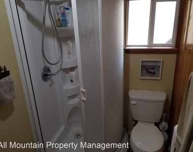 813 Lark Trail - Photo Thumbnail 9