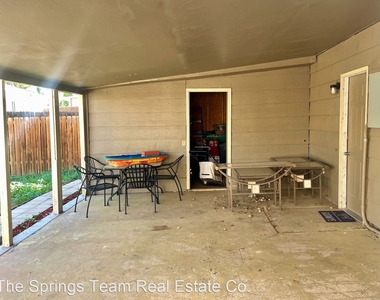 5860 Eldora Dr - Photo Thumbnail 21