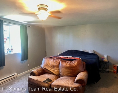 5860 Eldora Dr - Photo Thumbnail 8