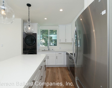 1605 N Edison Blvd - Photo Thumbnail 9