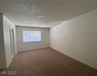 374 Tierra Street - Photo Thumbnail 18