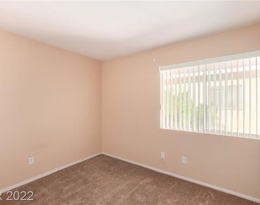 6505 Sundown Heights Avenue - Photo Thumbnail 20