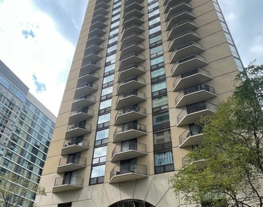 70 W Huron Street - Photo Thumbnail 0