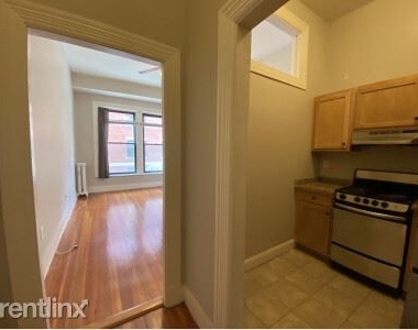 517 Washington St # 8 - Photo Thumbnail 0