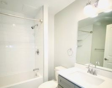 28 Chelsea St Apt 1 - Photo Thumbnail 3