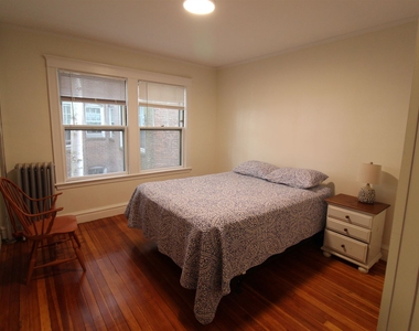 33 Concord Apt 15 - Photo Thumbnail 3