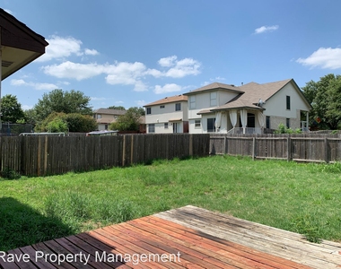 1710 W. Pflugerville Pkwy. - Photo Thumbnail 29