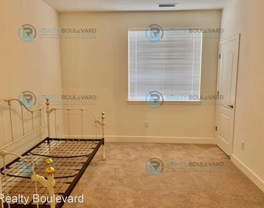 8825 Scott Valley Ct., Reno, Nv 89523 (main House & In-law/guest Quarters) - Photo Thumbnail 5