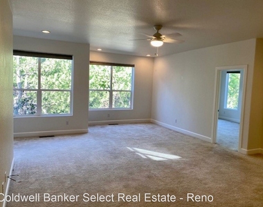 Reno Rental Finders - Photo Thumbnail 12