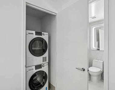 138 East 12th Street - Photo Thumbnail 5