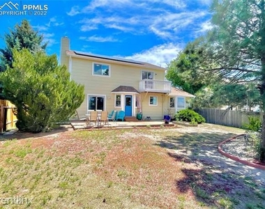 9035 Aragon Drive - Photo Thumbnail 24