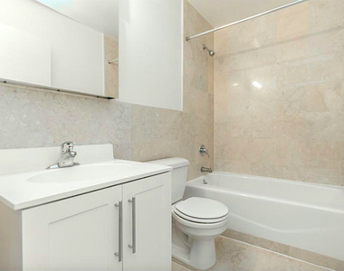 East 77 ST - Photo Thumbnail 9