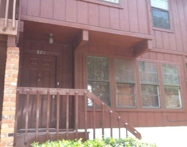 2211 Timberwood Cr. N Unit 121 - Photo Thumbnail 1