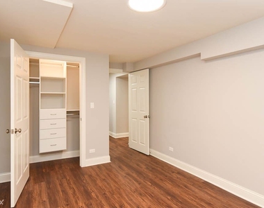 5738 N. Winthrop, Unit 110 - Photo Thumbnail 13