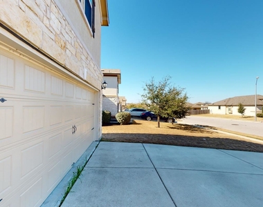 5521 Porano Cir - Photo Thumbnail 18