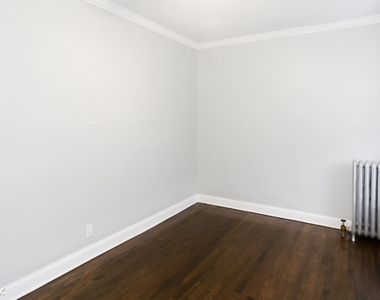 6114 N. Winthrop, Unit 2n - Photo Thumbnail 13