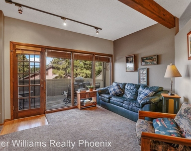 2650 East Valley View Road Unit 223 - Photo Thumbnail 5