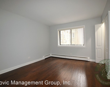 6001 N Kenmore Avenue - Photo Thumbnail 8