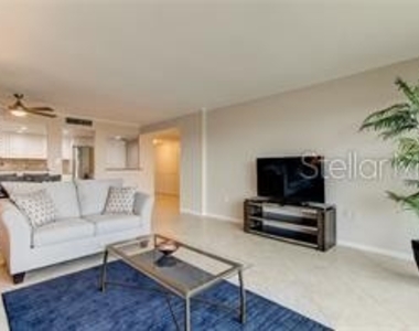 400 Island Way - Photo Thumbnail 6