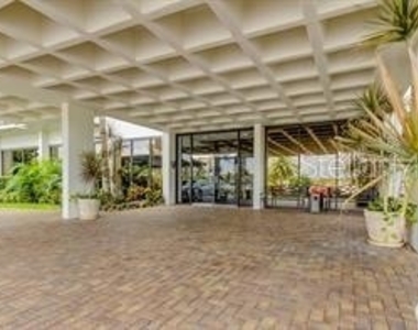 400 Island Way - Photo Thumbnail 3