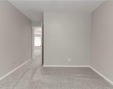 8309  Rockwood Ln - Photo Thumbnail 29