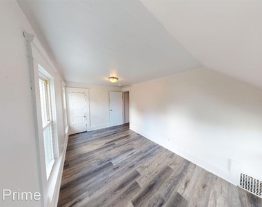 920 W Lapeer - Photo Thumbnail 11