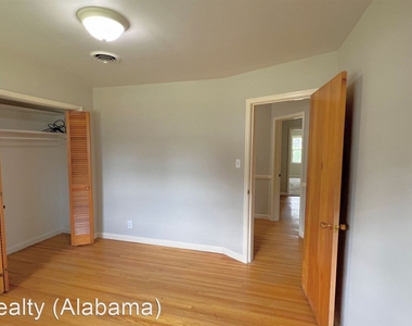 3709 Duquesne Drive - Photo Thumbnail 49