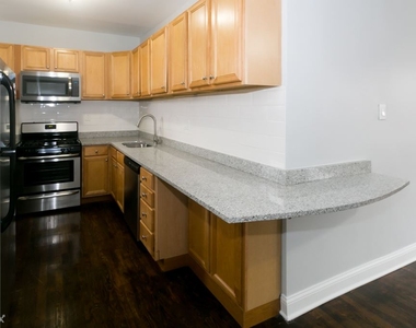 6118 N. Winthrop, Unit 3e - Photo Thumbnail 2