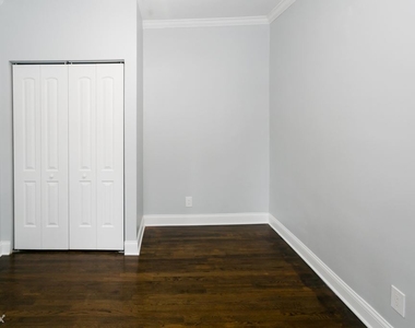 6118 N. Winthrop, Unit 3e - Photo Thumbnail 10