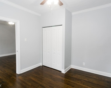 6118 N. Winthrop, Unit 3e - Photo Thumbnail 11